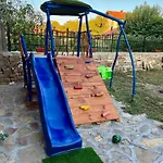 куклите Hébergement de vacances Petrevene