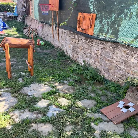 Vakantiehuis куклите Petrevene