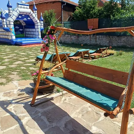 куклите * Petrevene