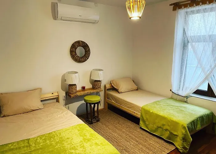 Hébergement de vacances куклите