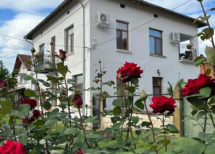 куклите Петревене